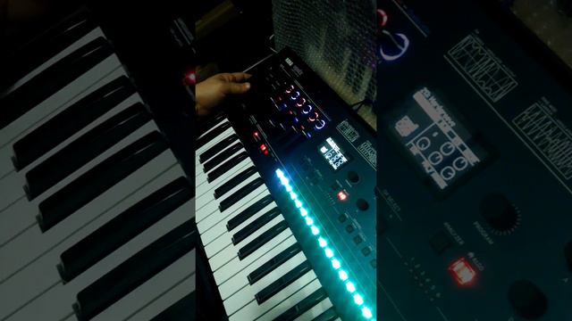 KORG opsix смотреть онлайн