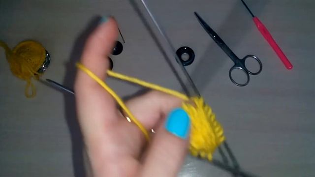 2 способа как обвязать пуговицу спицами. смотреть онлайн
