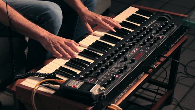 15 minutes of Prophet 08 (no talking, just tweaking) смотреть онлайн