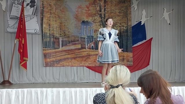 Вероничка Матвеева. 25 школа. Уссурийск. Конкурс. Сказка о медведихе. А.С. Пушкин. смотреть онлайн