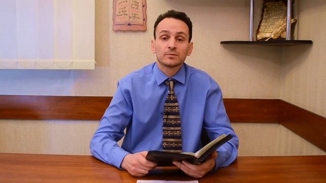 Великий (Чистый) Четверг. Обращение пастора Игоря Нейкова к церкви 16.04.2020 смотреть онлайн