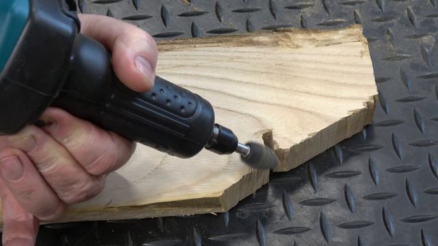 Makita GD0600 Corded Die Grinder Review - A Very handy Tool For Any Busy Workshop! смотреть онлайн