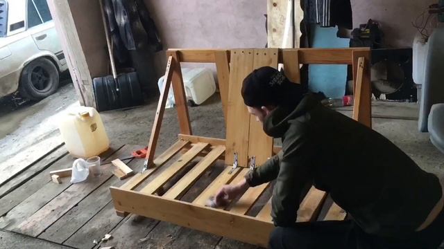 Гаражный шок! Диван из старых сидений Mercedes-Benz's w220 смотреть онлайн