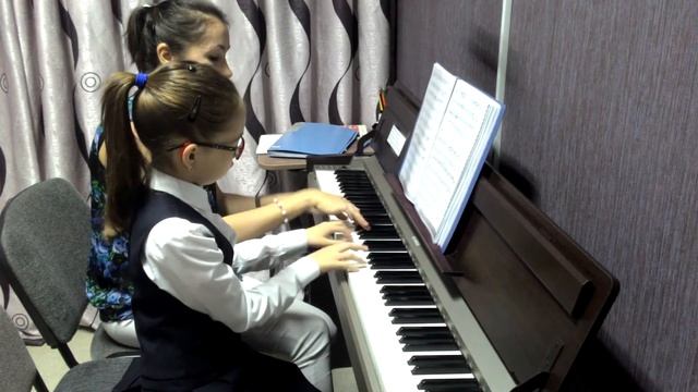 Н. Мордасов "Давным - давно", ансамбль в 4 руки смотреть онлайн
