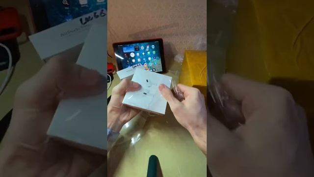 Обзор на наушники AirPods Pro(lux) заказывал на виккео?? смотреть онлайн
