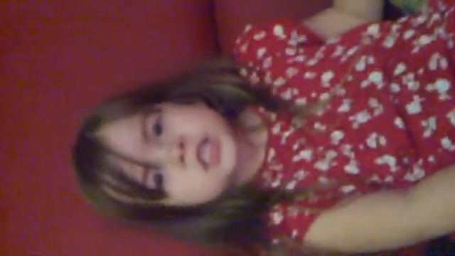 Ребенок поет смотреть онлайн