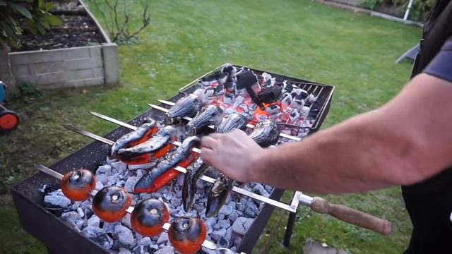 BBQ Шашлык из свиных ребрышек (Маринованные в соусе) смотреть онлайн