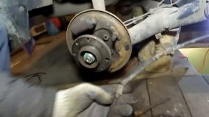 Замена тросиков ручника на Лада Гранта