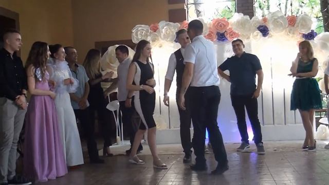 Брачные Танцы Животных - КОНКУРС смотреть онлайн