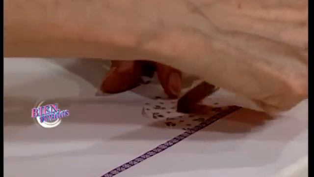 Mirta Biscardi - Bienvenidas TV - Decora un alhajero romántico en técnica de decoupage смотреть онлайн
