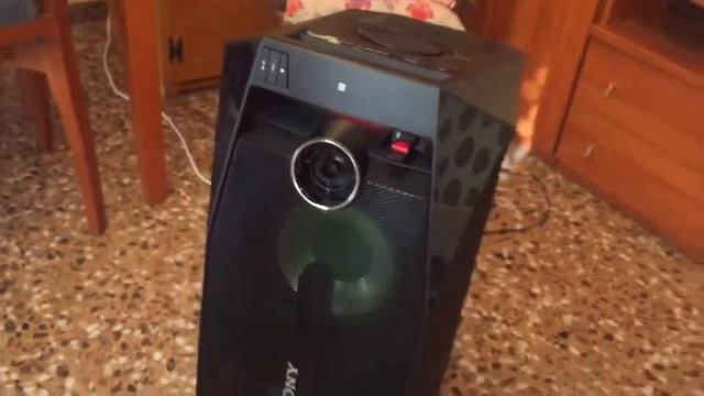 SONY GTK-X1BT 500W RMS BASS TEST 6 смотреть онлайн
