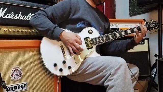 metal riffs | bugera 6262 | epiphone LP custom White смотреть онлайн