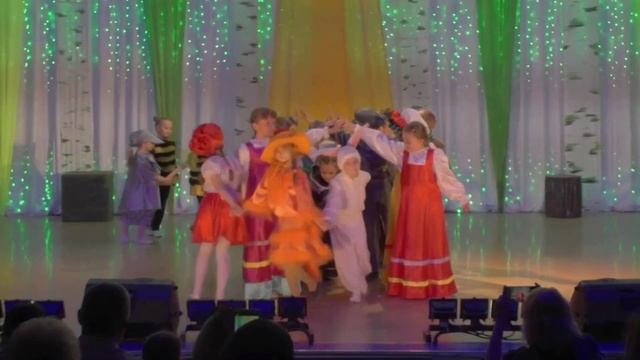 Приглашаем в младшую группу театра юного актера 