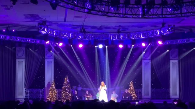 Jodi Benson performs When Love is Gone at D23 Expo 2022 смотреть онлайн