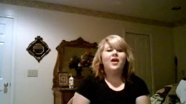 Carly Lloyd singing Somewhere Over The Rainbow- Katherine McPhee's Version смотреть онлайн