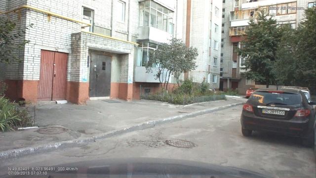 KIA Sorento стук в рулі смотреть онлайн