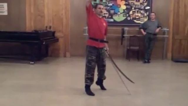 ИЛЬЯ КОПЫЛОВ 2011.09.28.Замедленное видео. На тренировке1 .Казачья шашка смотреть онлайн