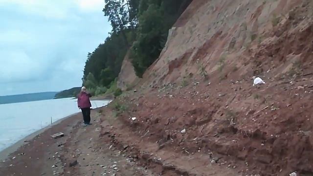 Уголок земли сибирской - стихи Людмила Самолюк музыка Натальи Первиной поёт Василий Крюков смотреть онлайн