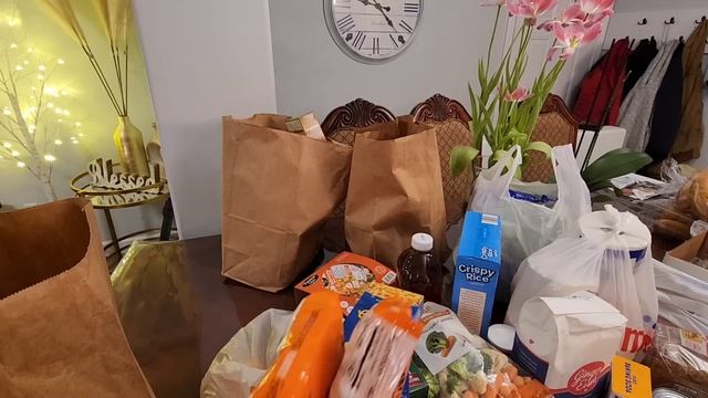 БЕСПЛАТНЫЕ ПРОДУКТЫ смотреть онлайн