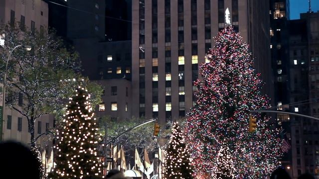 FUN, GROOVY Guitar Solo of "God Rest Ye Merry Gentlemen" (with lovely/fun holiday scenes) смотреть онлайн