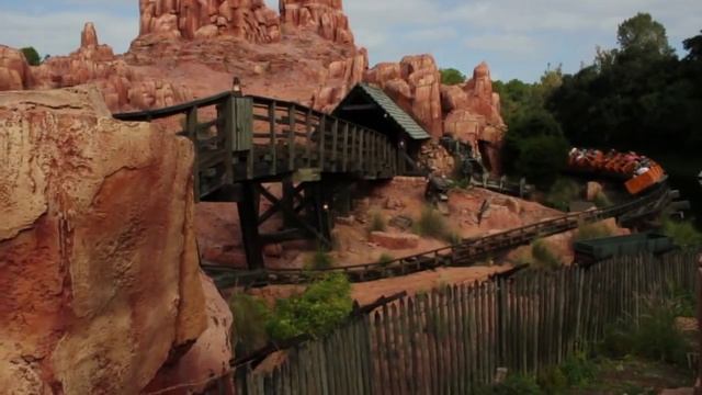 Frontierland! (Interactive Guide to the Magic Kingdom Disneyworld) смотреть онлайн