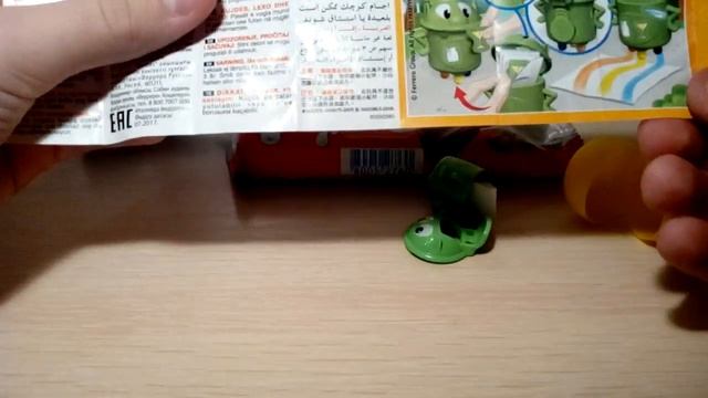 Открываю набор Kinder Mix и Kinder Сюрприз смотреть онлайн