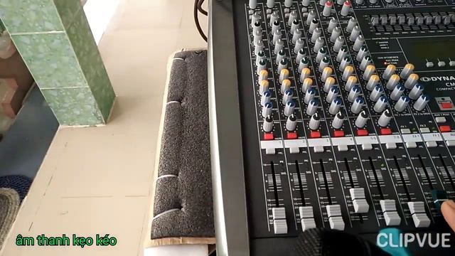 âm thanh kẹo kéo, test Mixer dynacord CMS 600 смотреть онлайн