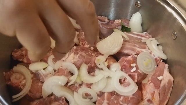 ХАШЛАМА НА ПИВЕ, МЯСО ТАЕТ ВО РТУ