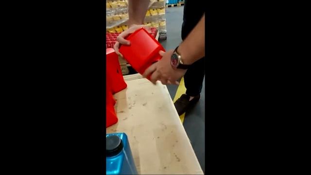 Новая крышка на канистре 5 л. смотреть онлайн