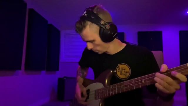 Binding Lights - The Weeknd [Bass Cover] смотреть онлайн