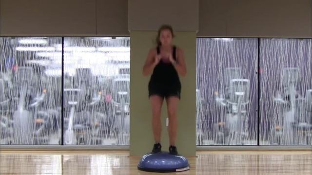 Bosu Jump Squats смотреть онлайн