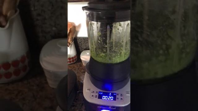 Radish greens pesto with the Pampered Chef Cooking Blender!! смотреть онлайн