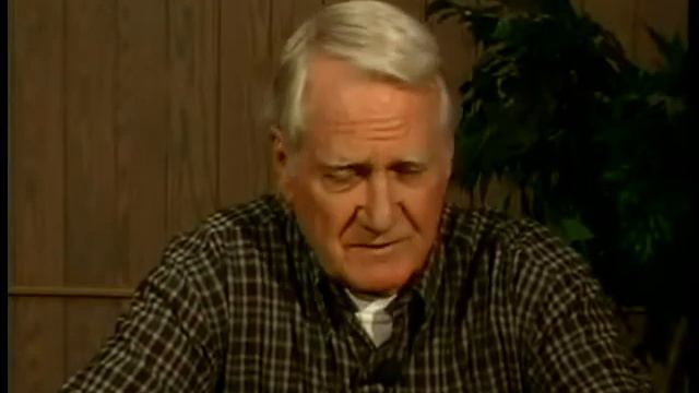 Robert J. Flanagan, Technical Sergeant, US Army, World War Two смотреть онлайн