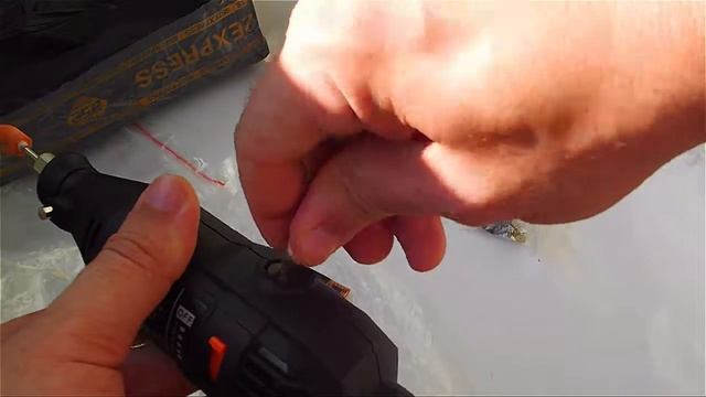 Подделка гравера Dremel под названием DEMEL смотреть онлайн