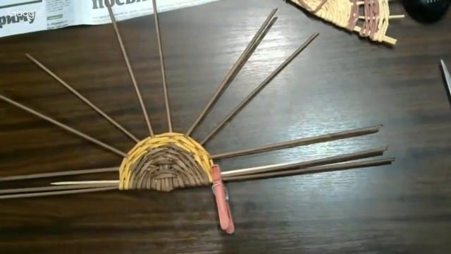 Из ГАЗЕТНЫХ ТРУБОЧЕК Декоративное панно в восточном стиле . ОЧЕНЬ подробный видео мк смотреть онлайн