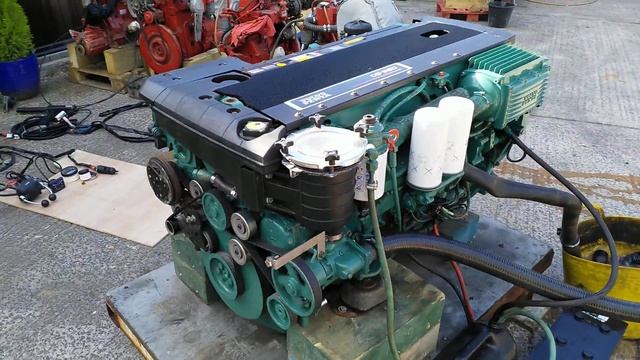 Volvo Penta D6-350A-B 350hp Marine Diesel Engine смотреть онлайн