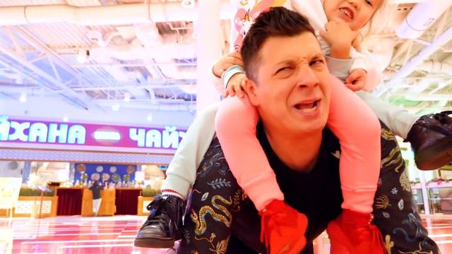 Артур и Аминка ПОМЕНЯЛИСЬ Папами! Мальчики ПРОТИВ Девочек! смотреть онлайн