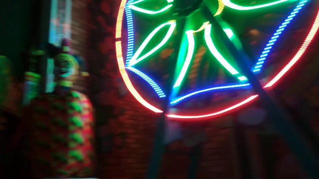 Júlia Brezel e família no Beto Carrero - Uma volta no Raskapuska - Foto Fail #juliabrezel смотреть онлайн