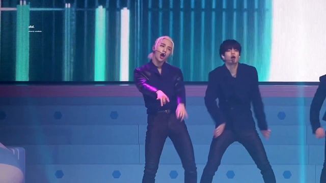 — Hyunjin ‘call Me Baby’ Facecam Twixtor Clips !