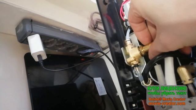 Ремонт в кофемашине Rooma А9 электромагнитный клапан смотреть онлайн