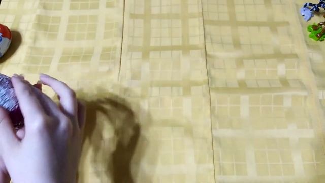 Открываем киндер сюрпризы Марвел и Хеллоу Китти. Opening Kinder surprises Marvel and Hello Kitty. смотреть онлайн