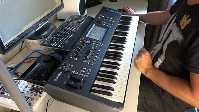 MONTAGE MODX TOOLS - Making a cool arpeggio performance! смотреть онлайн