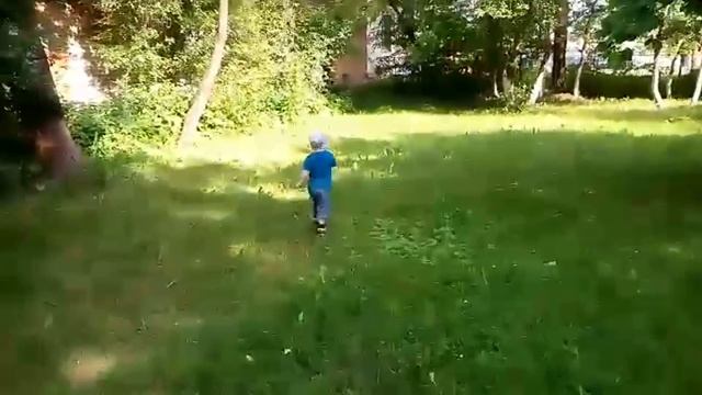 Vlog: Раз,два,три,четыре ,пять Максим вышел погулять... смотреть онлайн