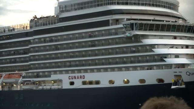 Круиз лайнера, Гамбург Германия 15.07.12 смотреть онлайн