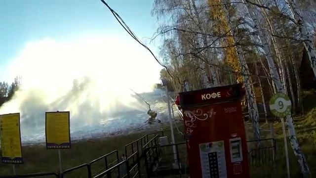 Заснеживание 9 трассы в Абзаково 23 октября 2013 смотреть онлайн