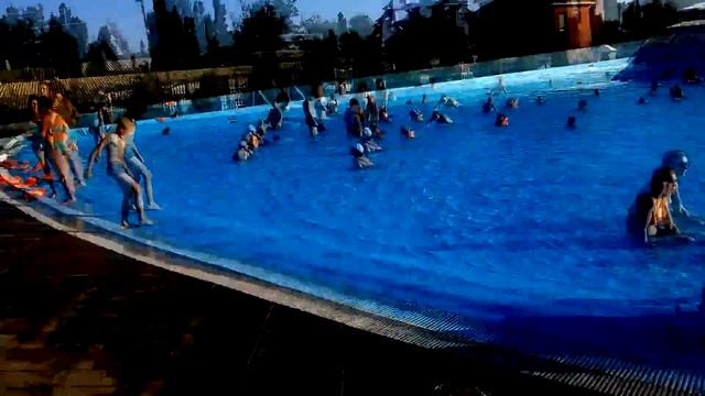 VLOG||Идем в аквапарк♥прогулка с собаками♥14.07.16. смотреть онлайн