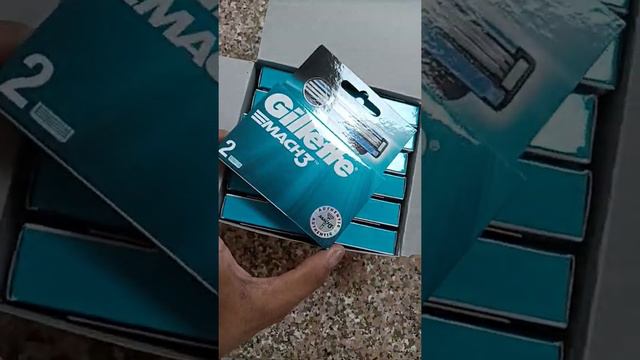 GILLETTE MACH3 BLADE UNBOXING WOW смотреть онлайн
