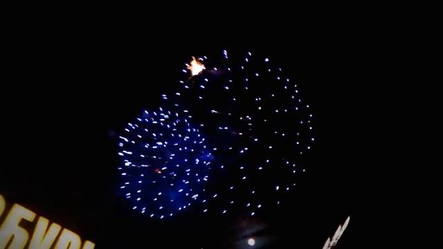 Салют2 в Челябинске выше,громче и лучше 6.9.14 смотреть онлайн