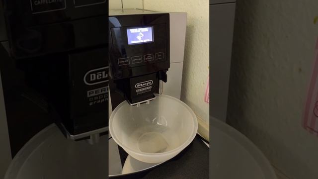 EcoDecalk, De'Longhi Kaffeevollautomat »Perfecta ESAM 5708« смотреть онлайн