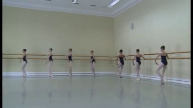06 BATTEMENT FONDU смотреть онлайн